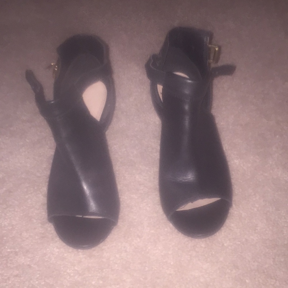 Peep Toe Wedge shoes